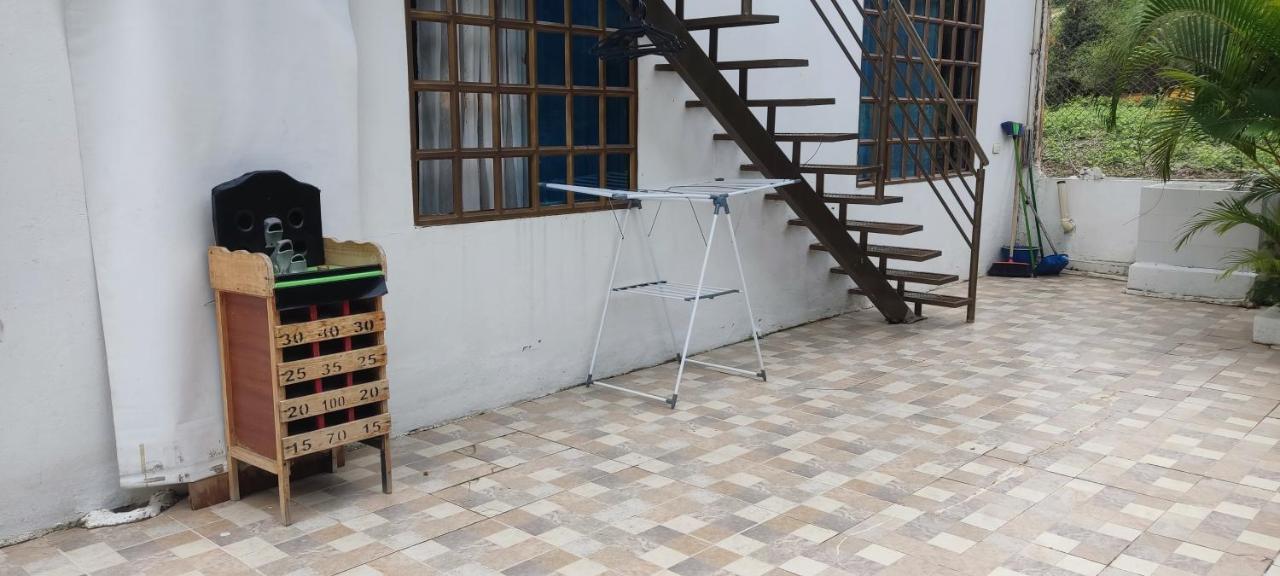 Casa Familiar Y De Descanso Villa Lorenza - Apulo Cund. מראה חיצוני תמונה
